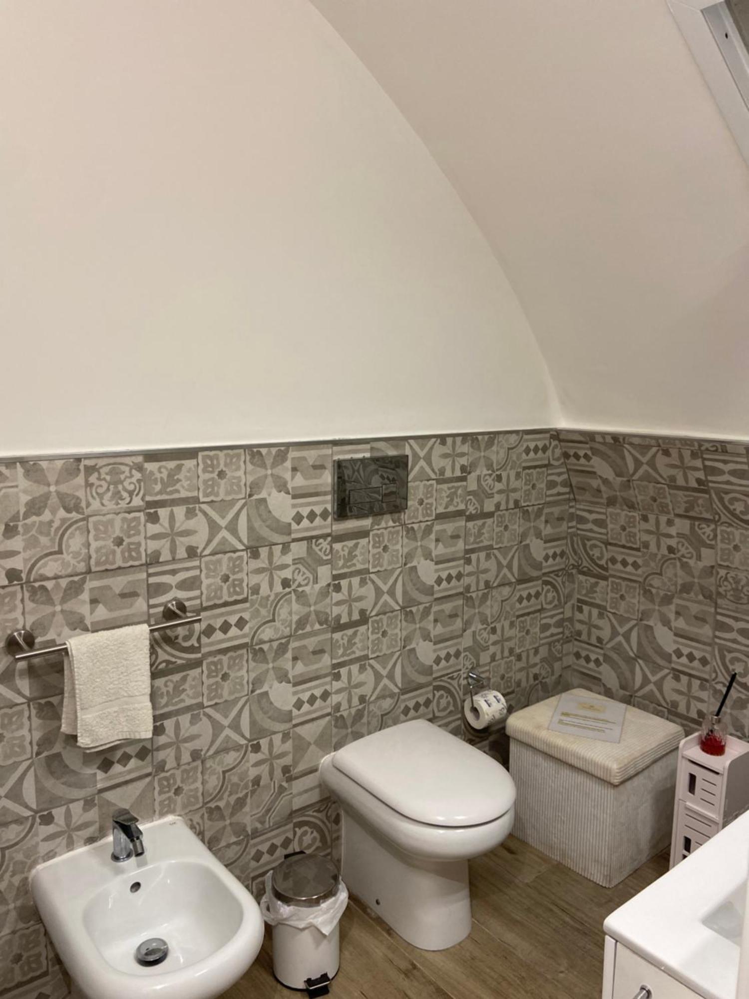 Pietra Viva Room Bari Esterno foto