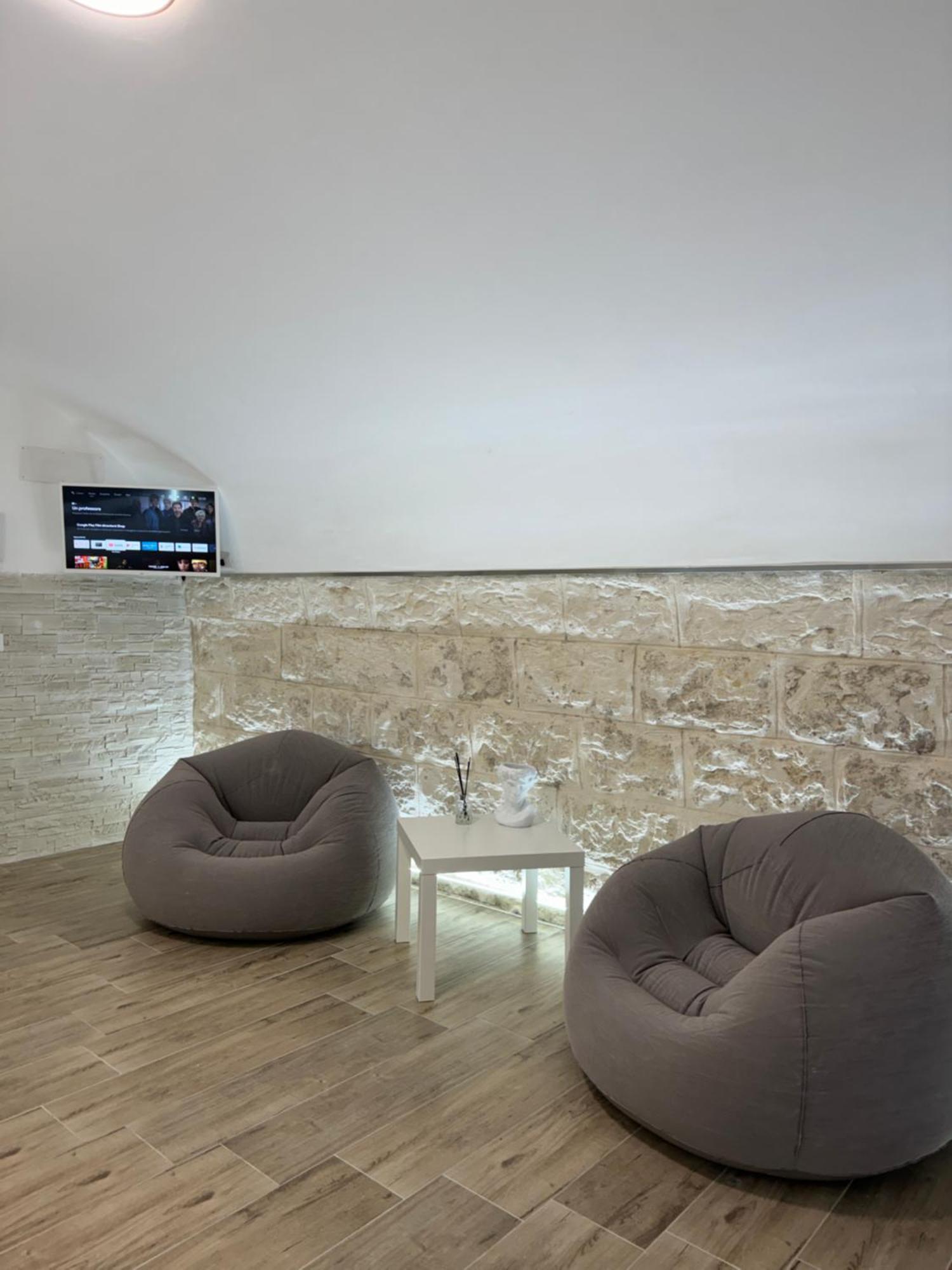 Pietra Viva Room Bari Esterno foto