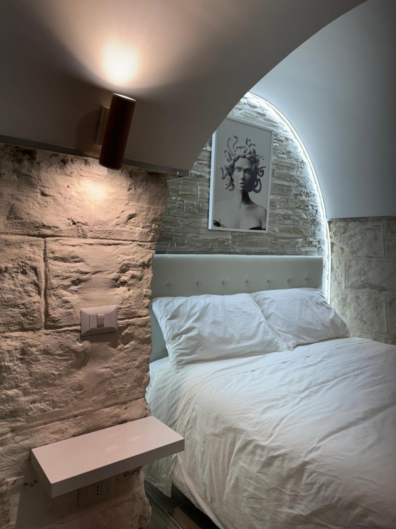 Pietra Viva Room Bari Esterno foto
