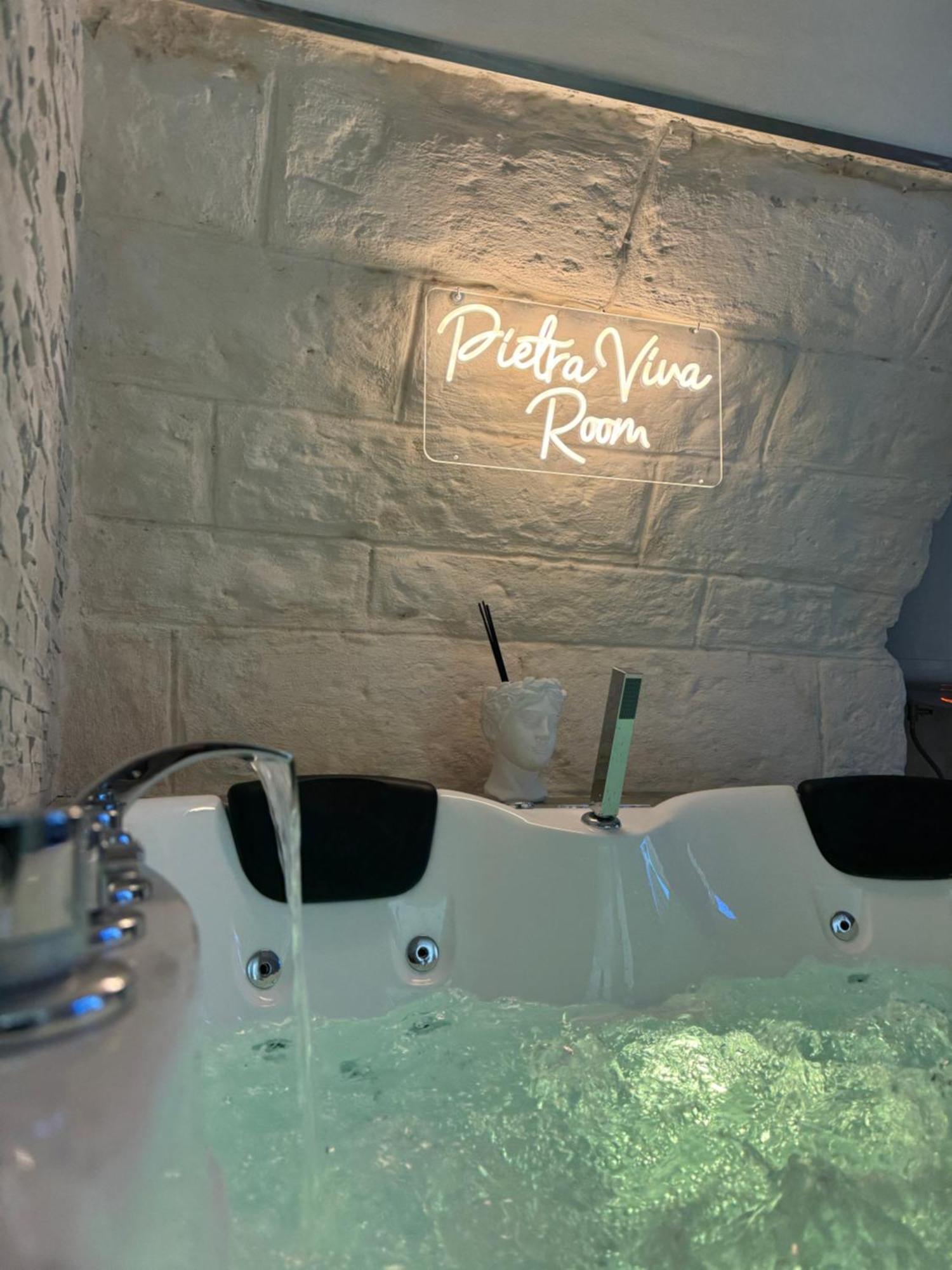 Pietra Viva Room Bari Esterno foto