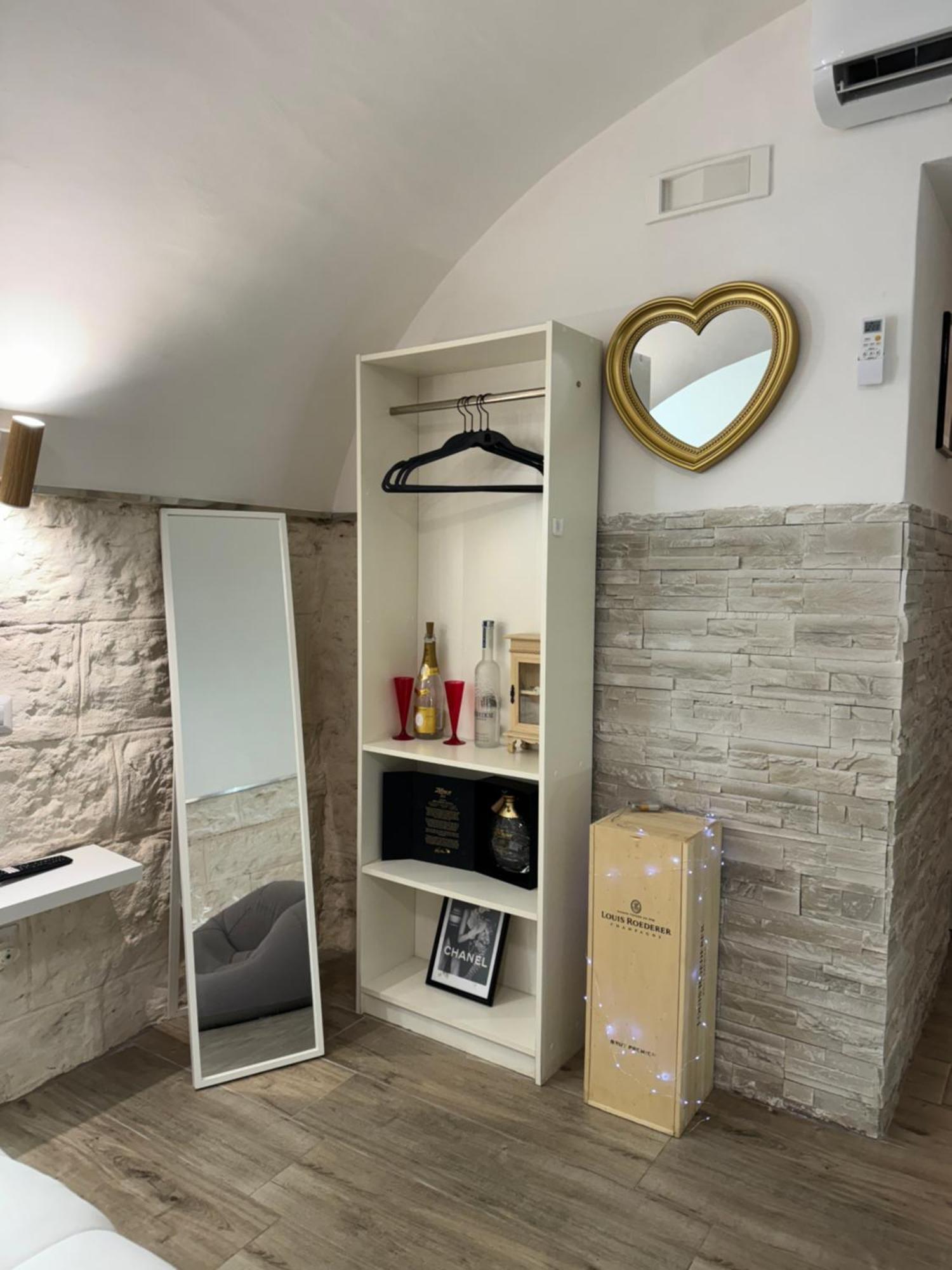 Pietra Viva Room Bari Esterno foto
